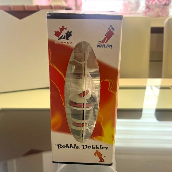 Chris Pronger Hand Painted Bobblehead by Animation In Motion Collectible Series! - Picture 6 of 6